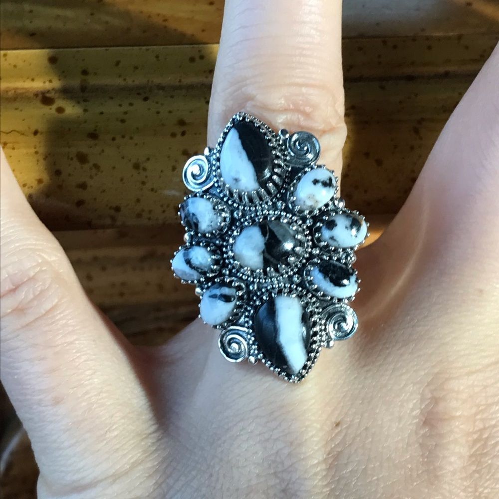 White Buffalo Turquoise Sterling Silver Ring Size 7